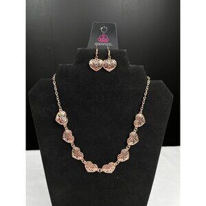 Paparazzi Heart Necklace with matching earrings - NWT SKU 033